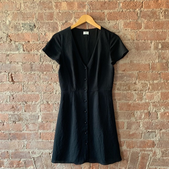 Aritzia Dresses & Skirts - Aritzia Wilfred Nazaire Dress